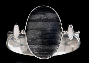 Vivianna Torun Bülow-Hübe, A Torun Bülow Hübe sterling and a labradorite bangle, design nr 203.