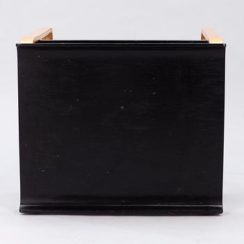 ALVAR AALTO,  A 1940s '75' table for O.Y. Huonekalu-ja Rakennustyötehdas A.B, Finland.