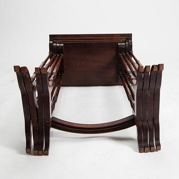 SARJAPÖYTIÄ, 4 kpl, Englanti, 1800-luvun loppu.