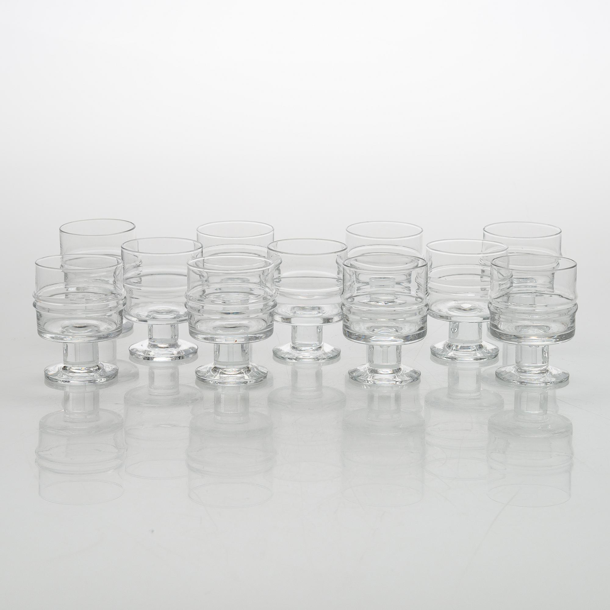 Timo Sarpaneva, set of 54 'Ripple' 2054 glasses for Iittala.