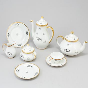 EDWARD HALD, a 25 piece coffee and tea-service Karlskrona in the 1920's.