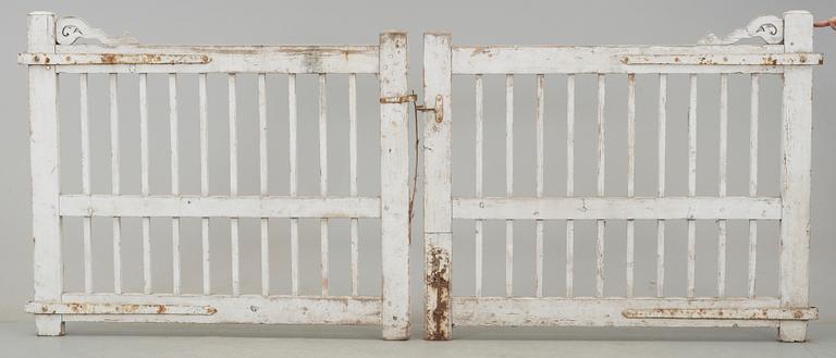 GRINDAR, ett par, 1900-talets början.