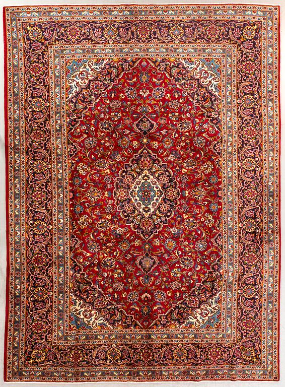 A semiantique Ardekan carpet ca 360 x 260 cm.