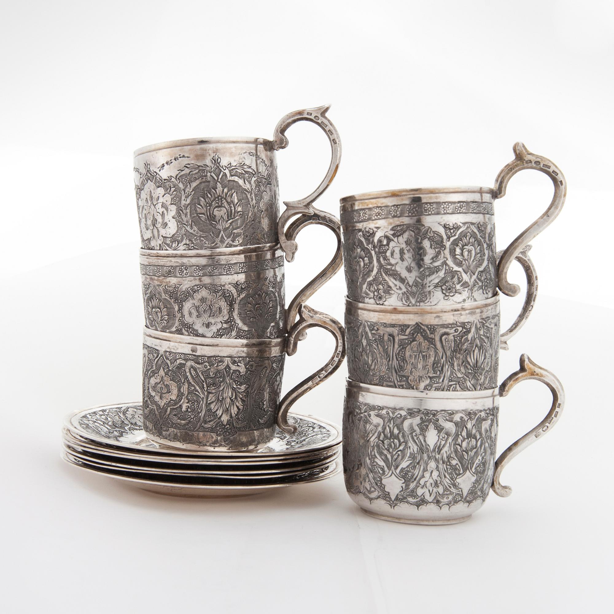 MOCCAKOPPAR, 6 st, silver, orientaliska, bär finska kontrollstämplar Suomen Kellosepät, Helsingfors 1953. Vikt ca 570 g.