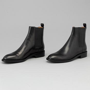 BOOTS, Yves Saint Laurent, storlek 38.