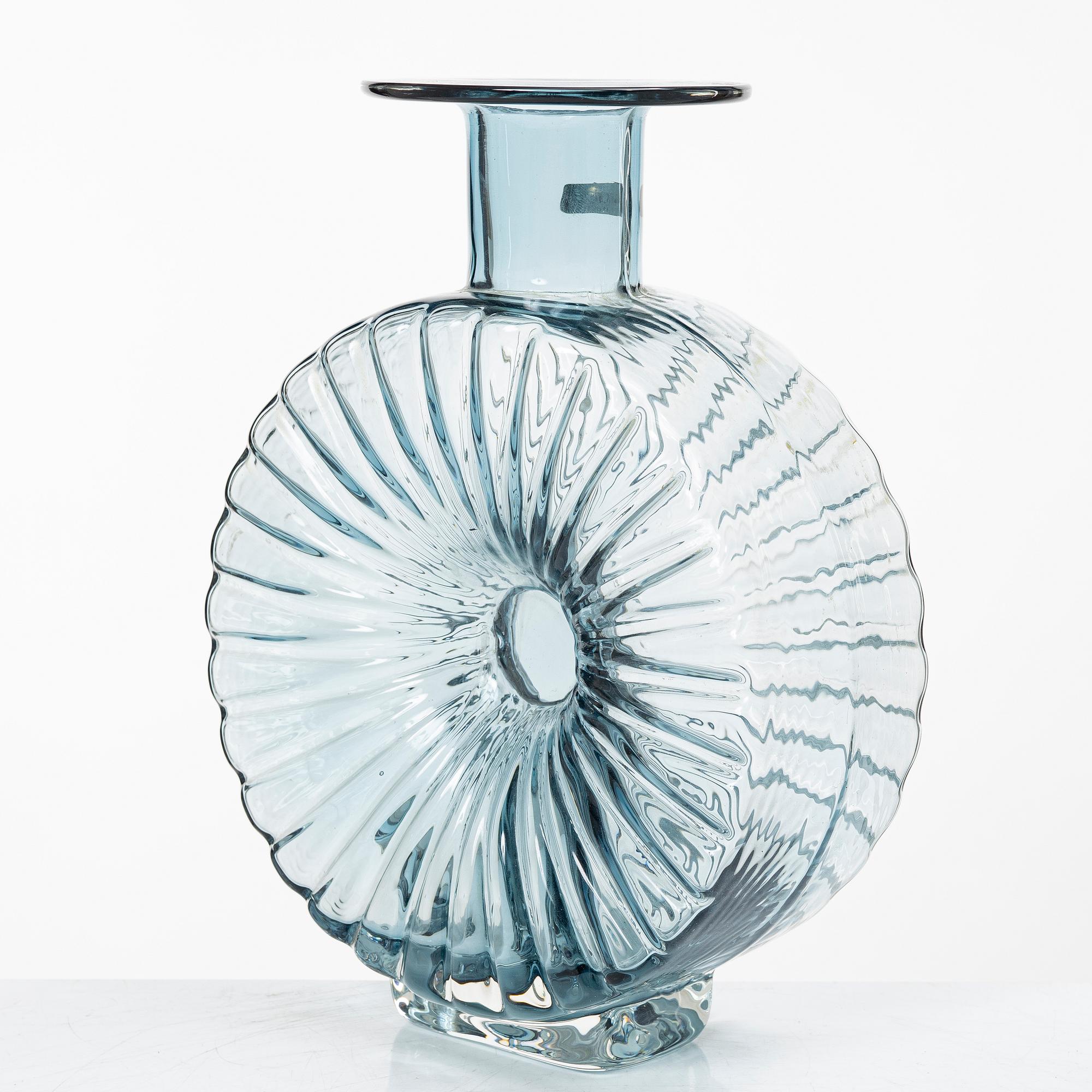 Helena Tynell, a 'Solflaskan' vase, Finncristall, Finland.