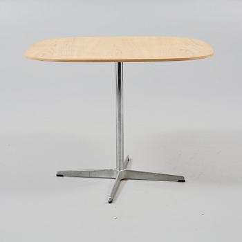 BORD, Arne Jacobsen, Fritz Hansen, Danmark, 1900-talets slut.