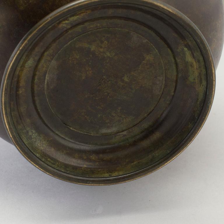 An art deco 1930s vase by Svenska Metallverken.