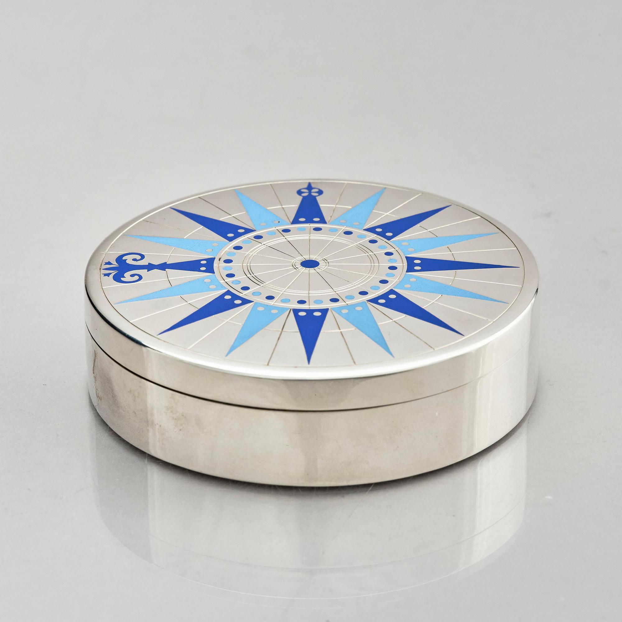 A Danish sterling silver box with lid, designed by Erik Herløw, company Anton Michelsen, Copenhagen ca 1950s.