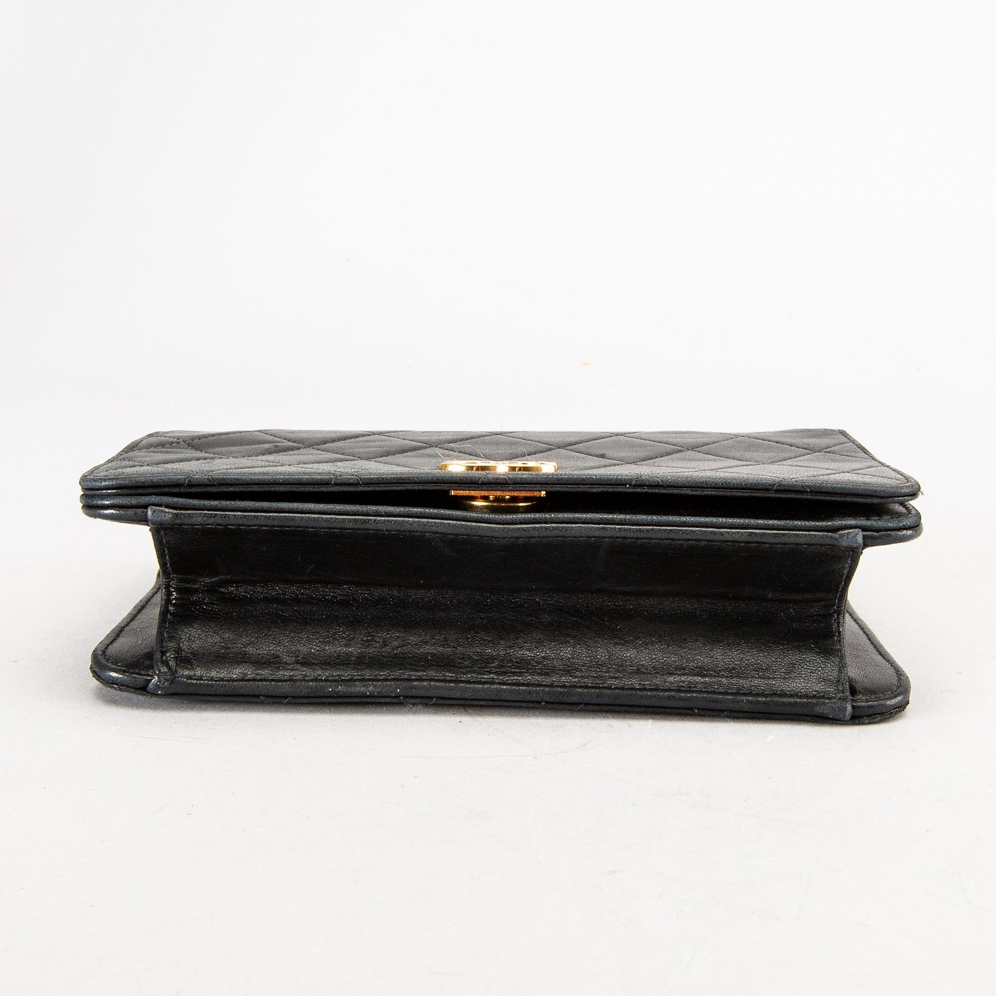 CHANEL Small Single Full Flap Bag.