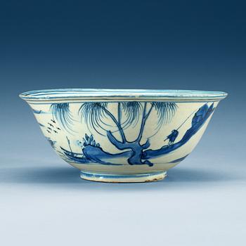 A Transitional blue and white bowl, 17th Century, with Chenghua six character mark.