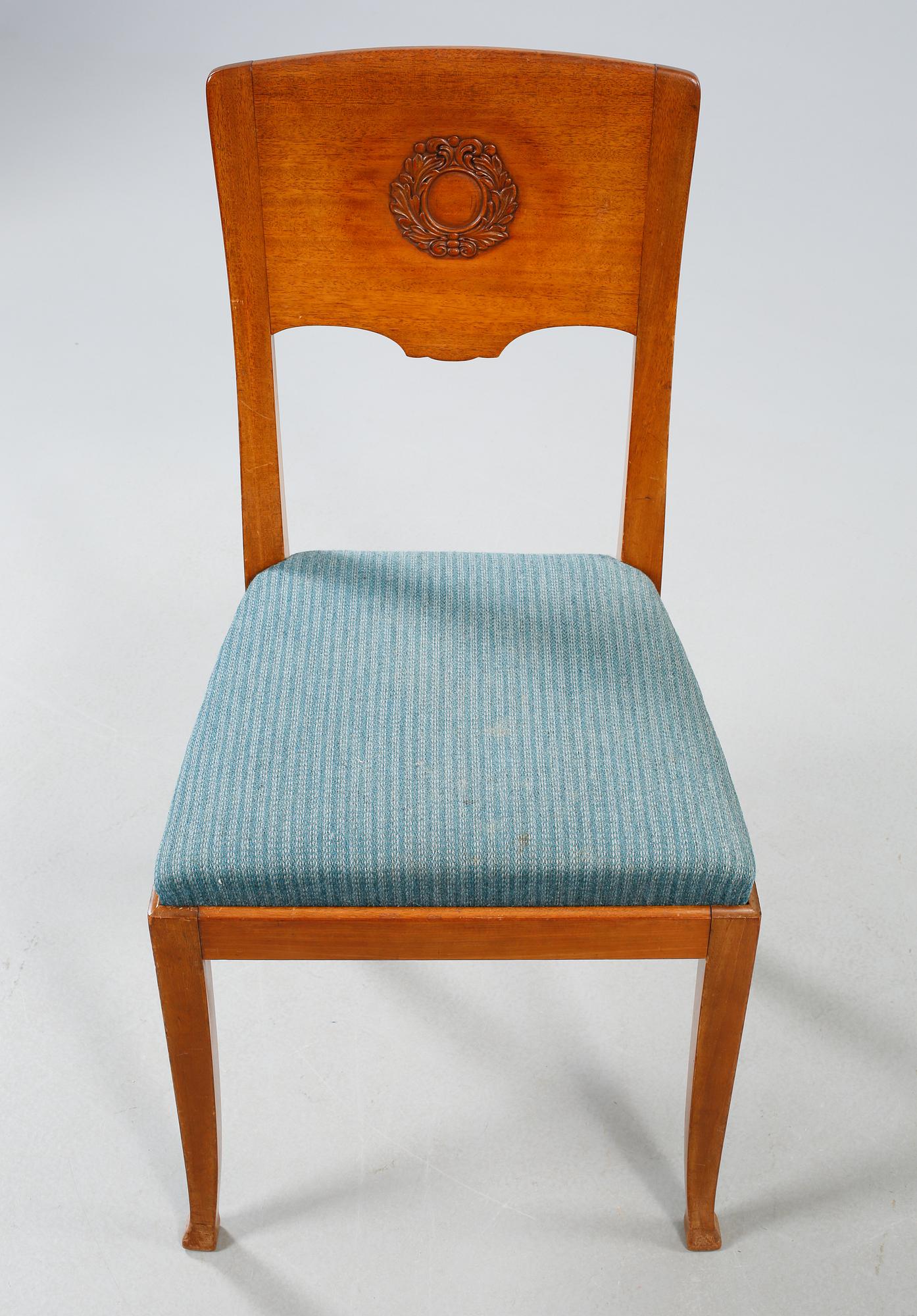 STOLAR, 4 st samt KARMSTOLAR, 2 st, jugend, 1900-talets början.