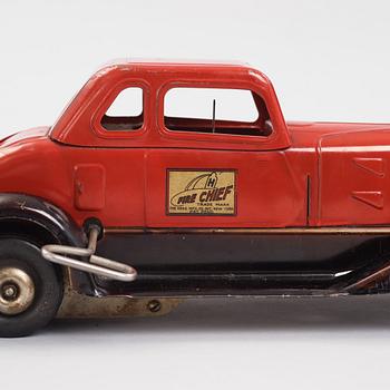 a "Fire Chief" car by The Hoge, USA ca 1940.