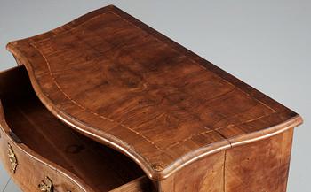 BYRÅ, rokoko, 1700-tal.