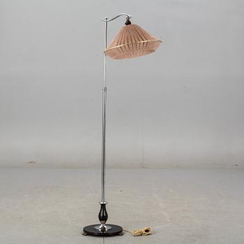 GOLVLAMPA, art deco, 1900-talets först hälft.