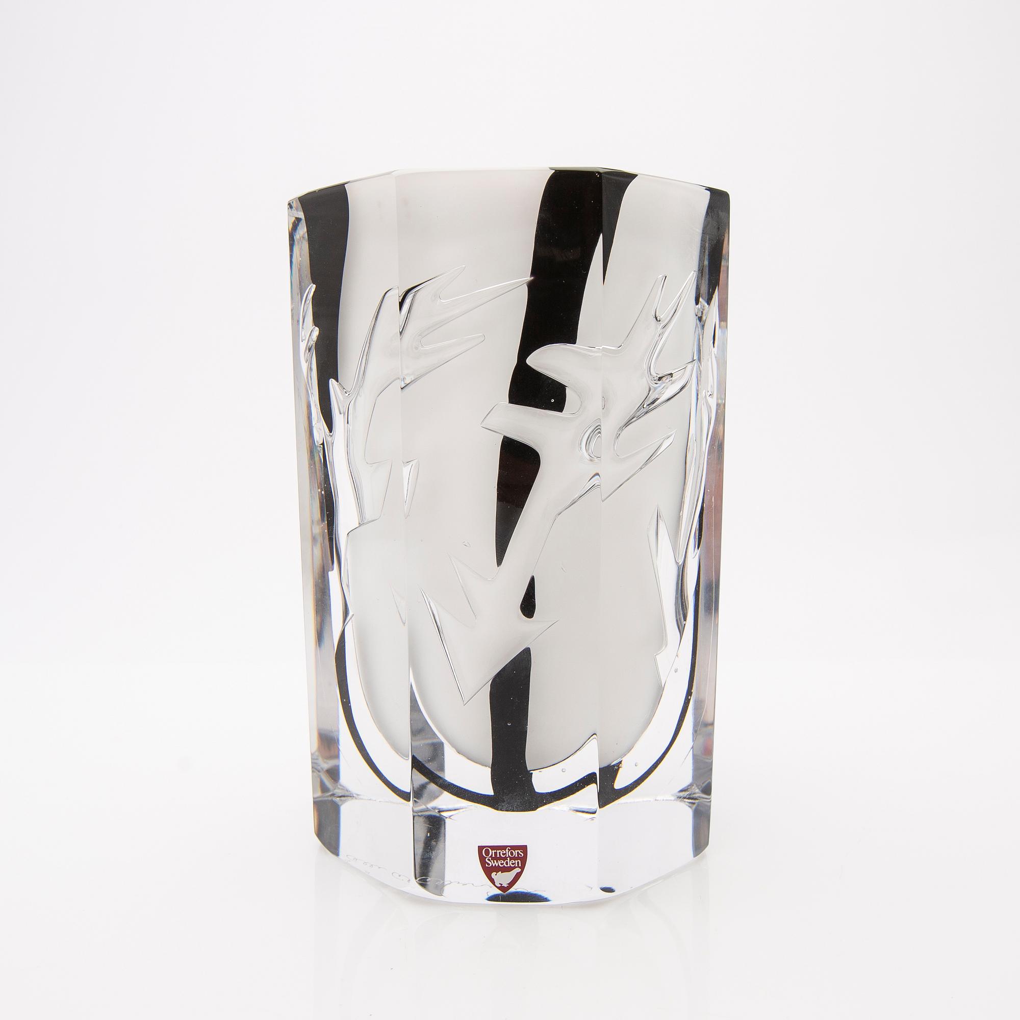 Olle Alberius, Vase, "Arrow", Orrefors Gallery, 1990.