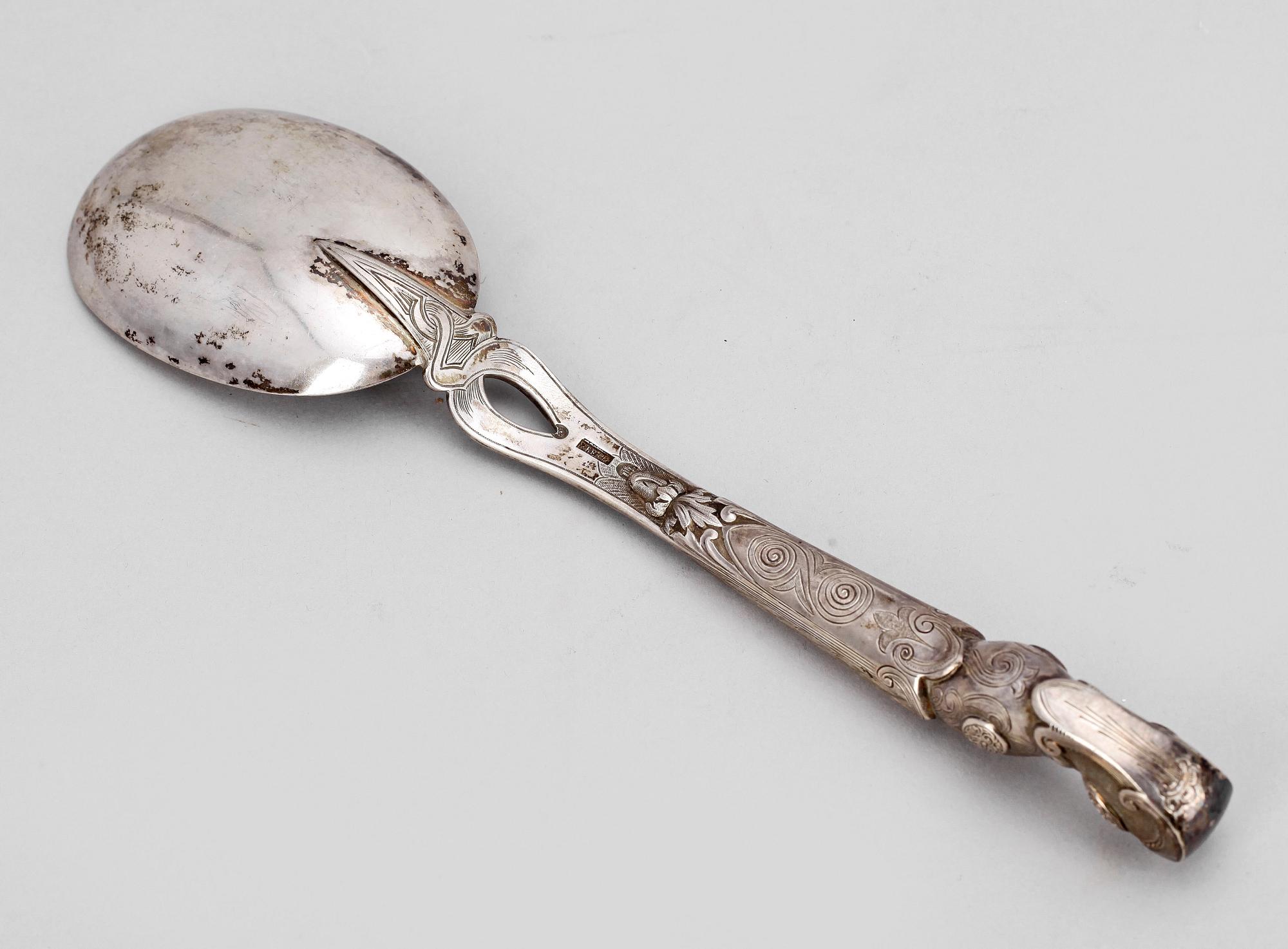 SLEV, silver, renässansstil, P. Eertz, Danmark, 1893. Vikt ca 163 g.