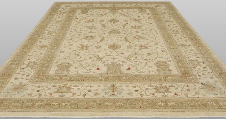 A Zigler Design carpet, 328 x 249 cm.