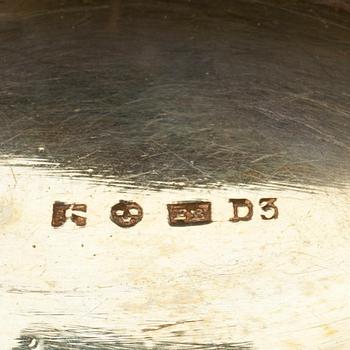 SNUSDOSA, silver. Erik Burman 1810 Stockholm.  Vikt 40 g.