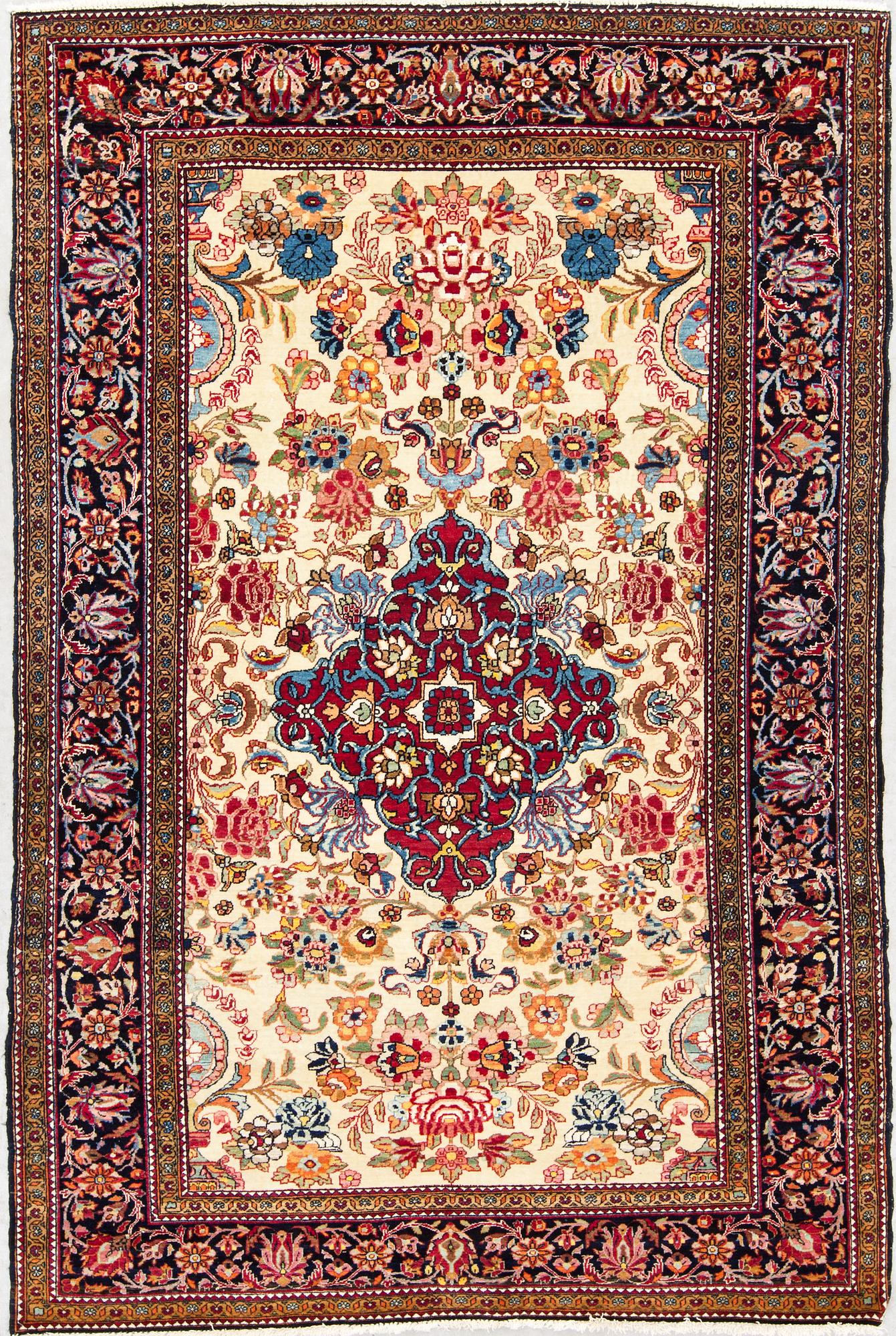 MATTA, semiantik, Ghom, ca 205 X 135 cm.