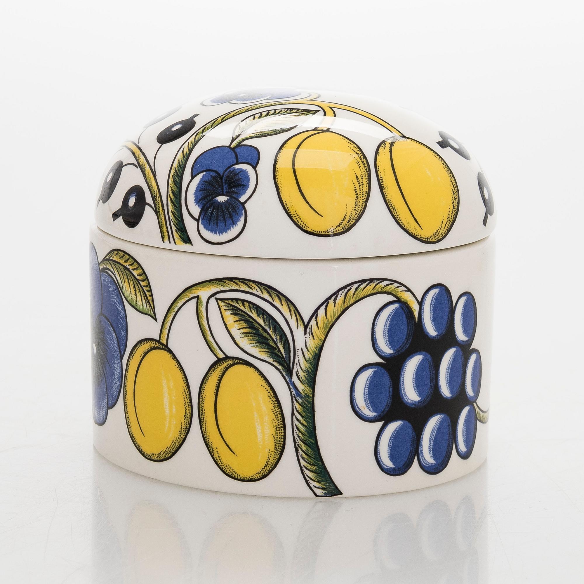 Birger Kaipiainen, servisdelar, 7 st, ”Paratiisi”, Arabia, sent 1900-tal.