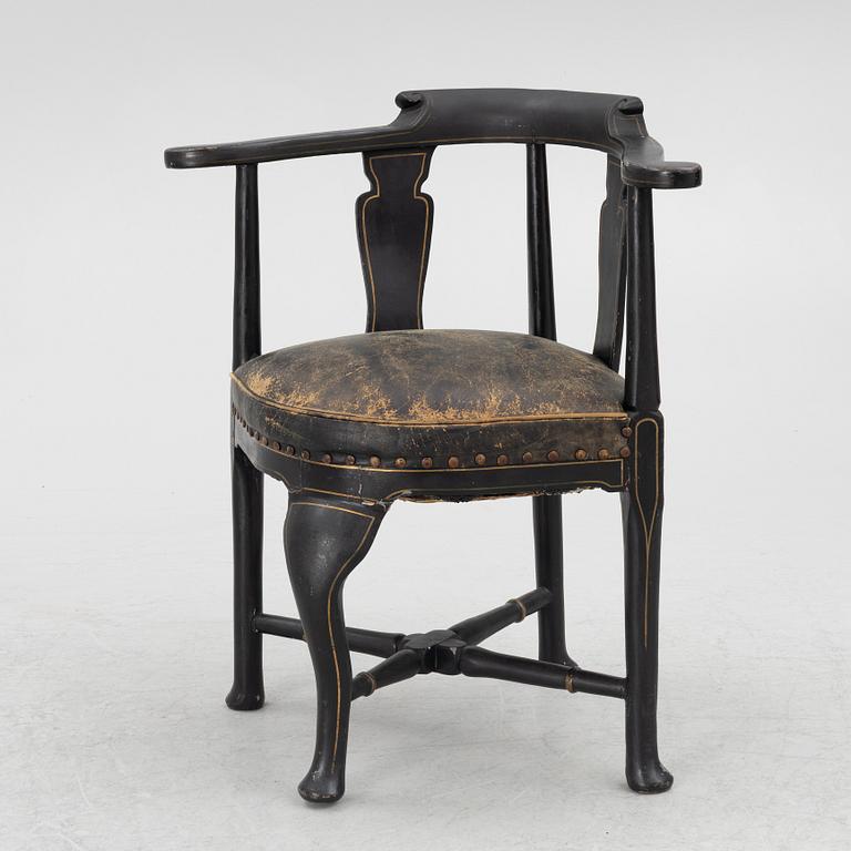 Puderstol, rokoko, 1700-talets andra hälft.