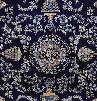 MATTA, Keshan , signerad, 410 x 277 cm.