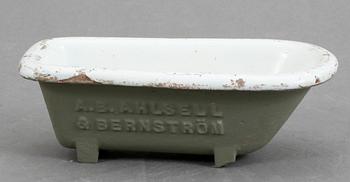 PARTI DOCKSKÅPSMÖBLER, mestadels 1900-tal.