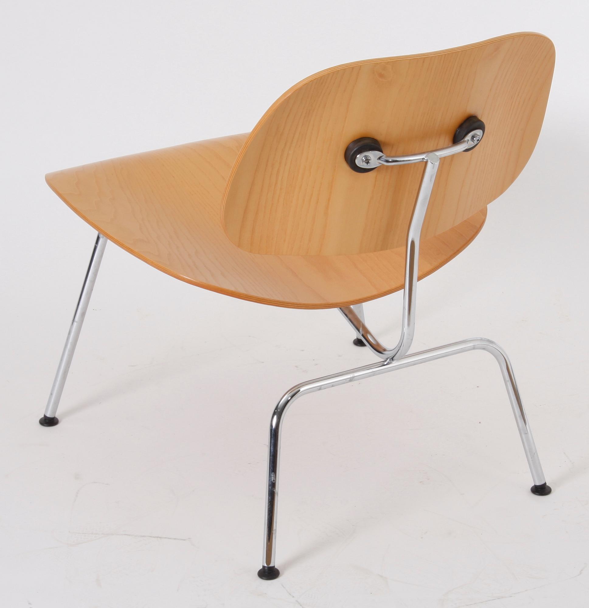 STOL, formgiven av Charles Eames.