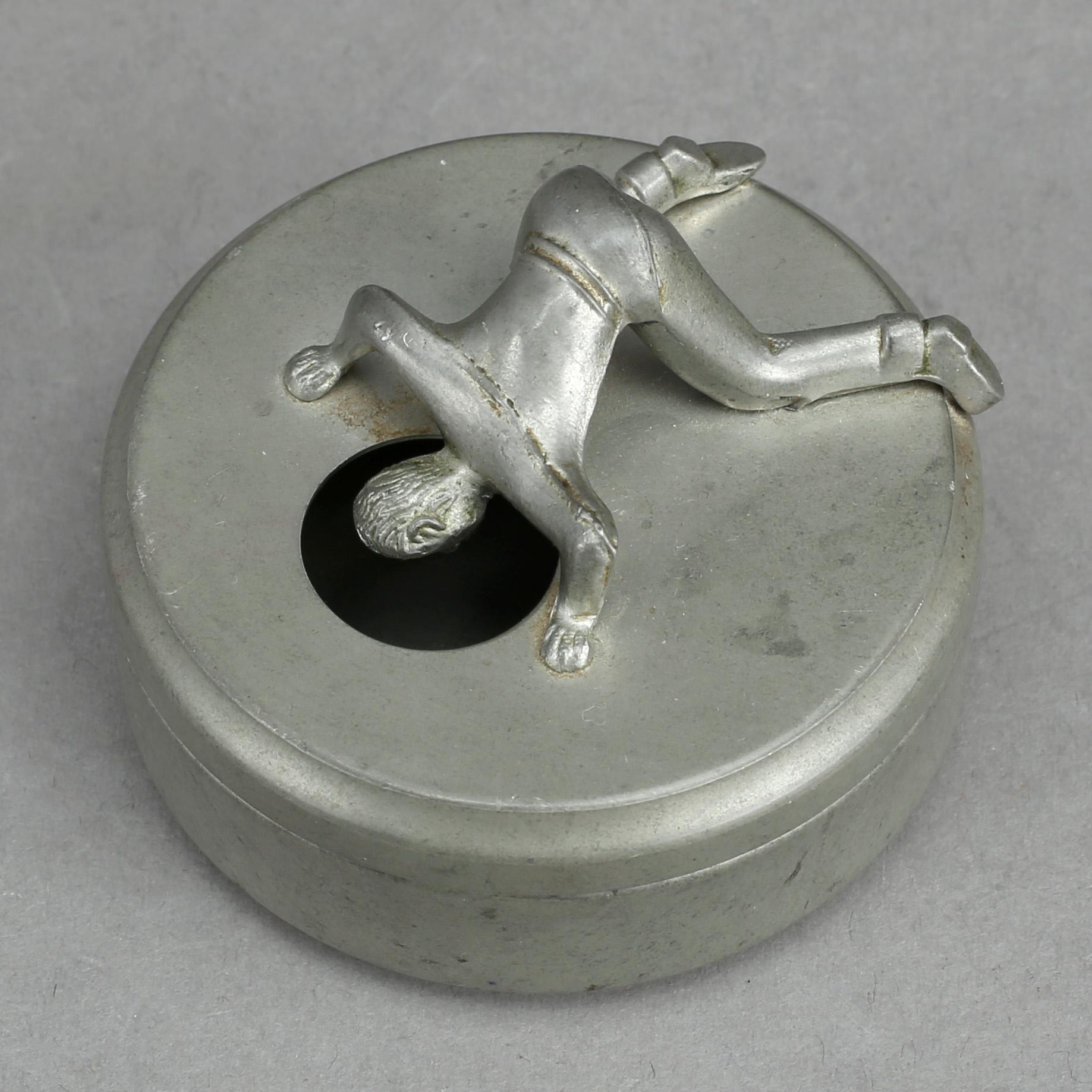 MANSCHETTKNAPPSASK, tenn, "Originell", Widerholm & Dahlberg, Eskilstuna, 1930/40-tal.