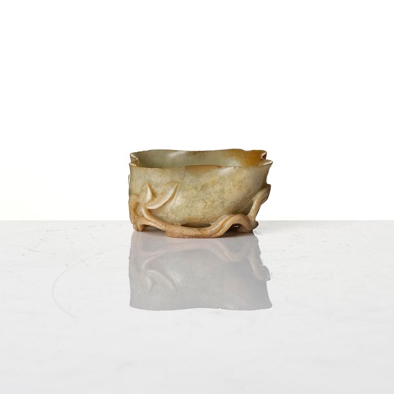 Penselbad och bältesspänne, nefrit.  Qingdynastin.