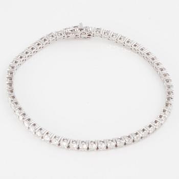ARMBAND, sk tennisarmband, med briljantslipade diamanter, ca 5.00 ct.