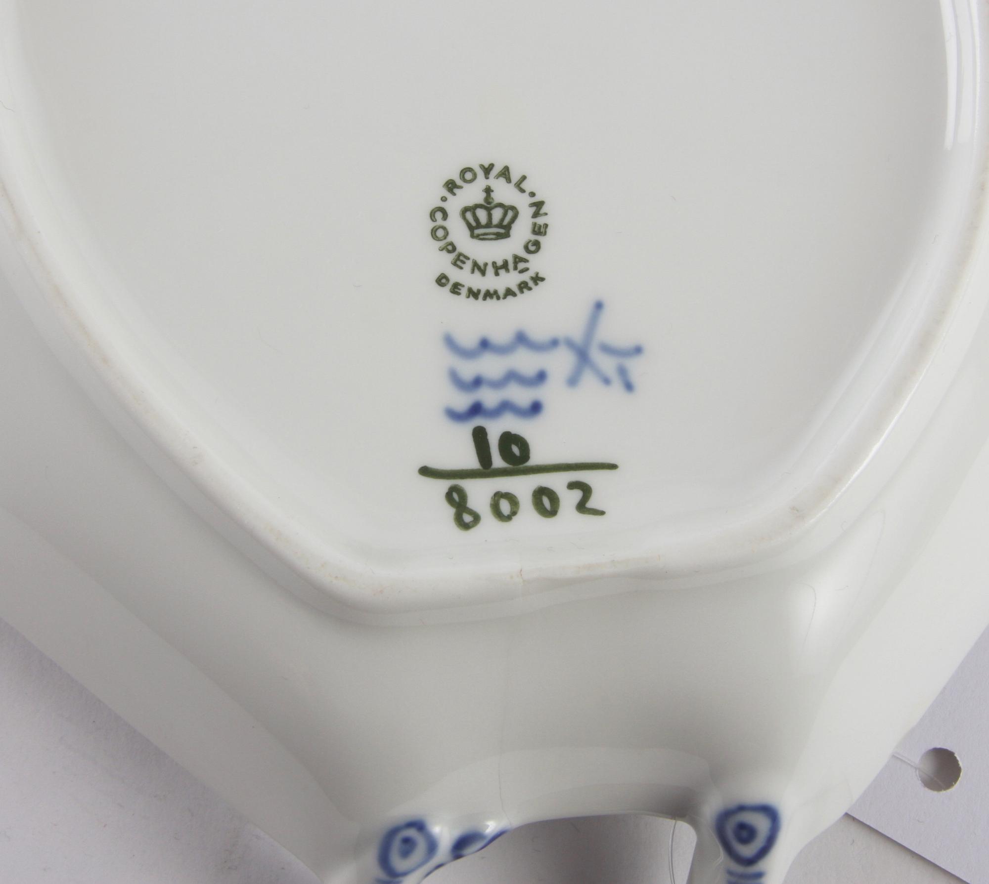 KAFFESERVIS, 42 delar, porslin, Royal Copenhagen "Blå blomst".