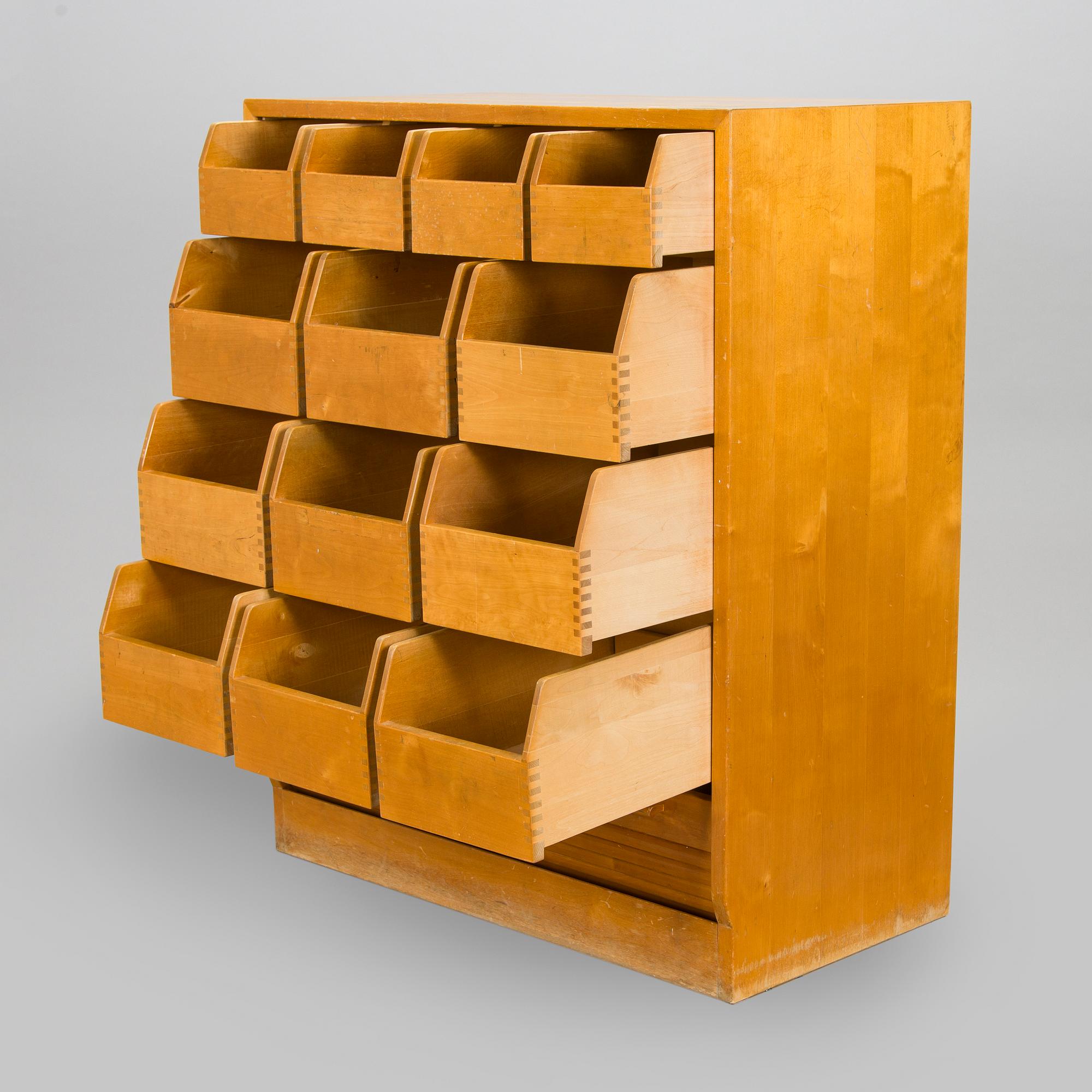 Aino Aalto, arkivskåp, O.Y. Huonekalu- ja Rakennustyötehdas A.B. 1940-tal.