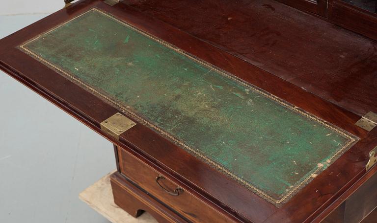 SKRIVSKÅP, England, 1900-talets första hälft.