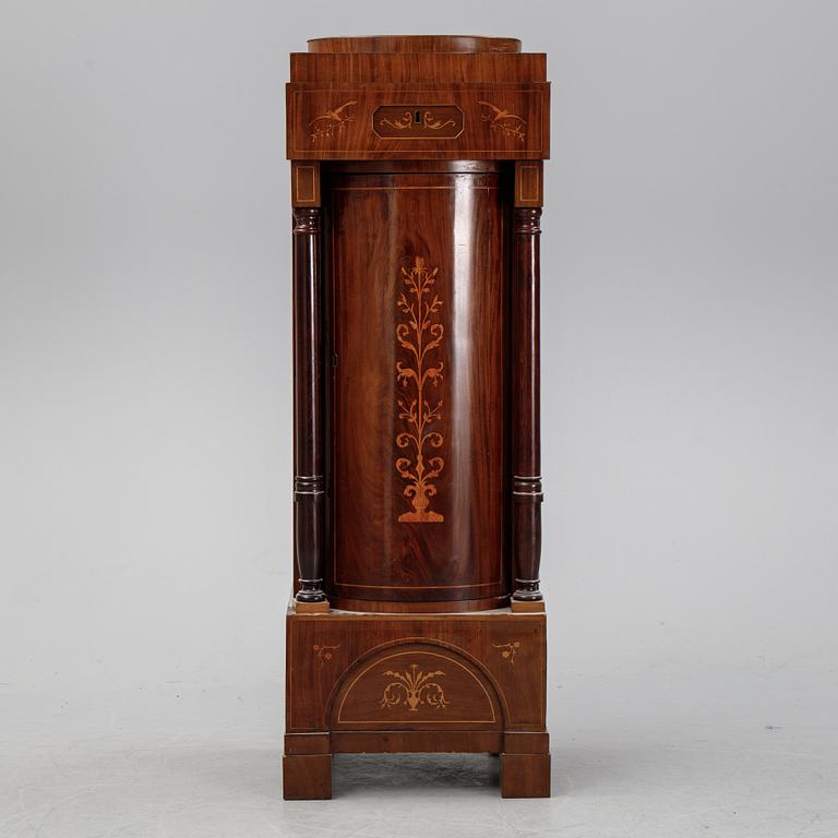 A 18th Century cabinet.