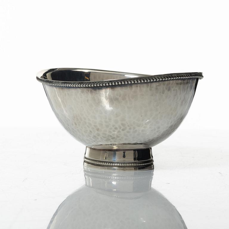 Eric Löfman, bowl, silver, KG Markström, Uppsala 1974.
