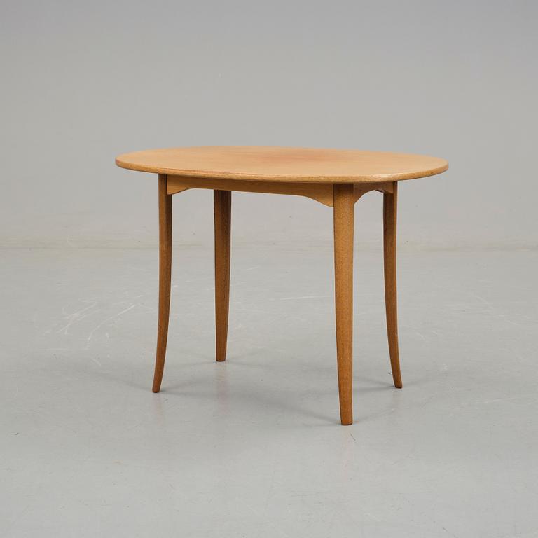 CARL MALMSTEN, bord, "Ovalen", 1900-talets andra hälft.