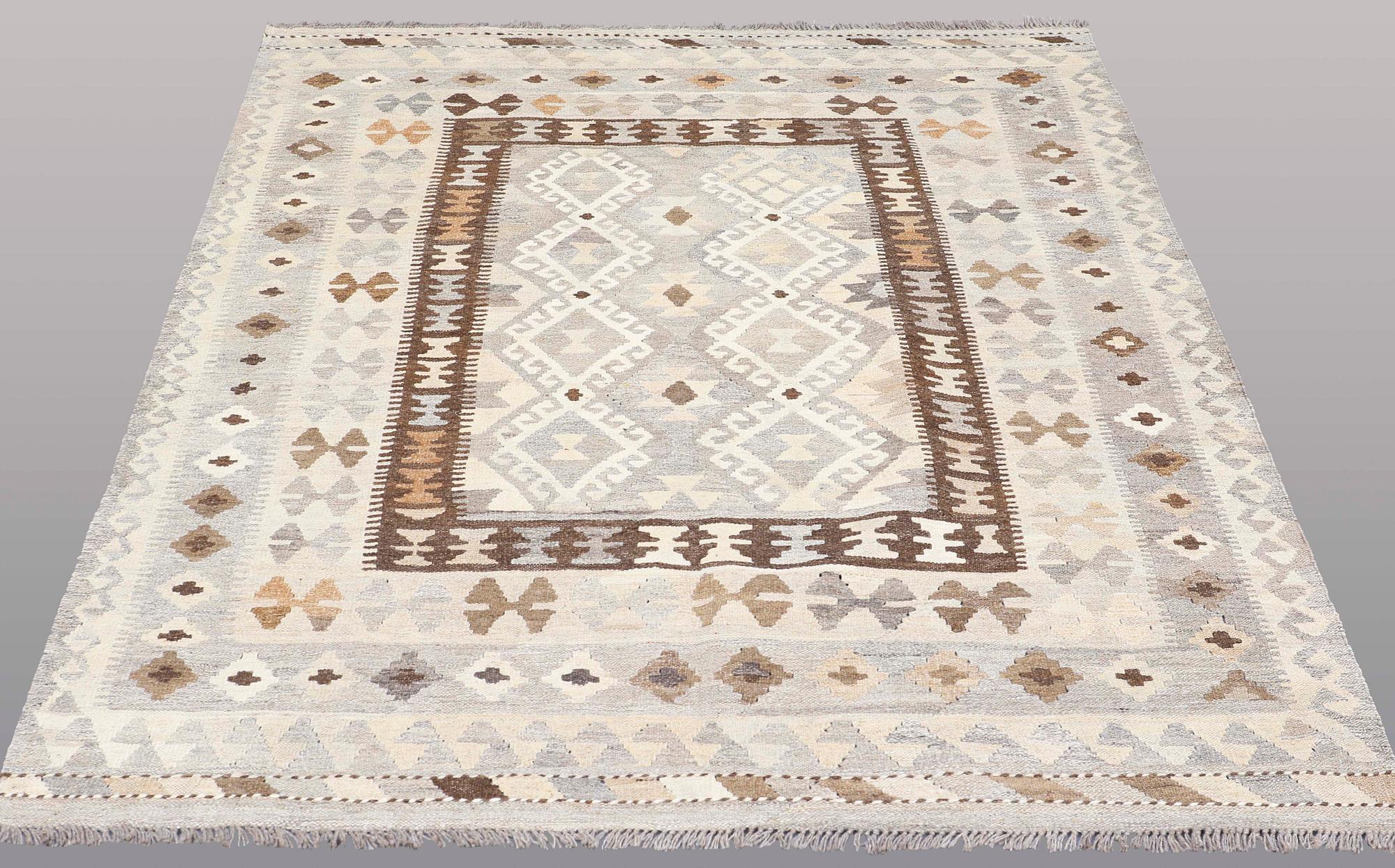 A RUG, Kilim, ca 200 x 148 cm.