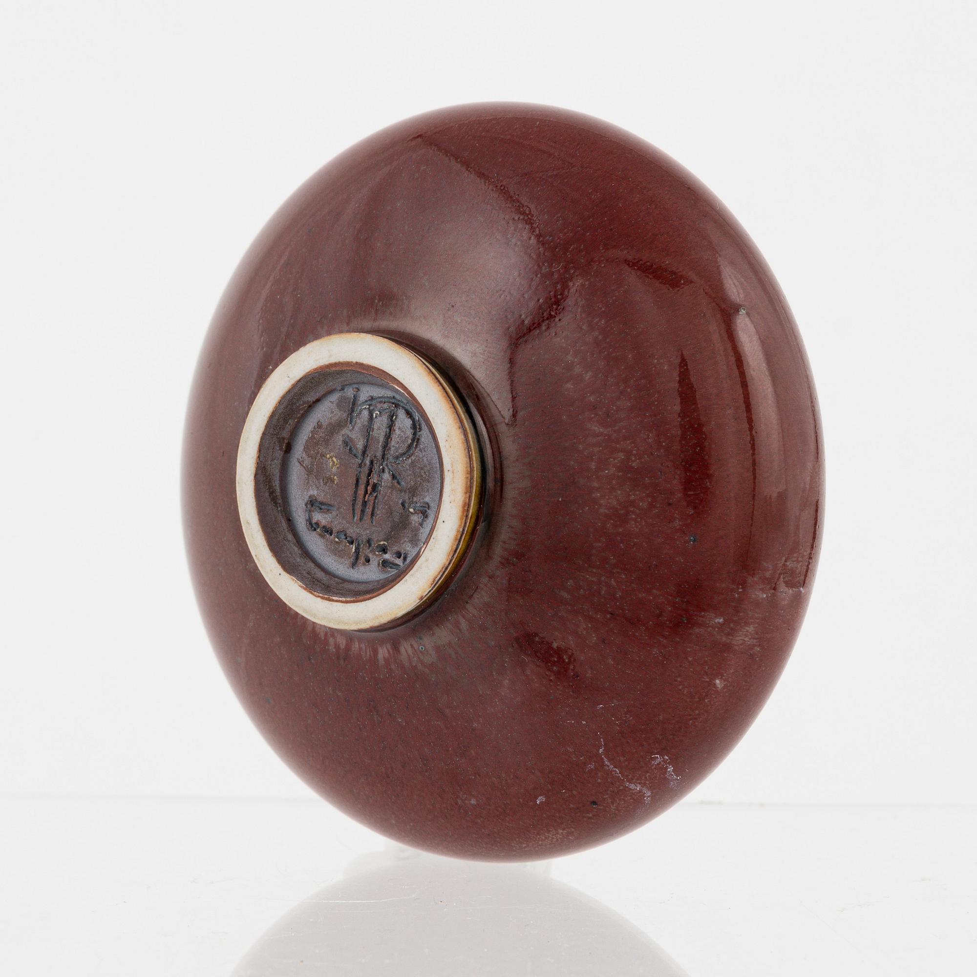 Berndt Friberg, a stoneware bowl and a vase, Gustavsbergs studio, 1967 and 1970.