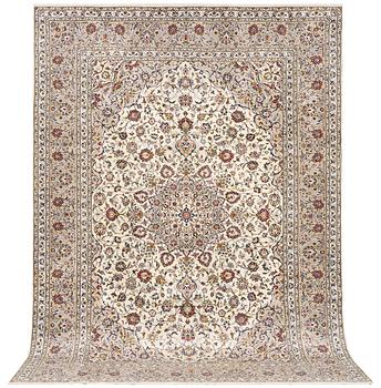 A Keshan carpet, c.. 350 x 250 cm.
