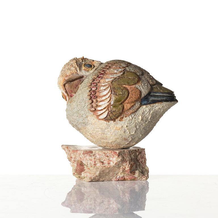 Tyra Lundgren, skulptur, fågel, chamotterat stengods, egen ateljé, Bredkvie, Gotland.