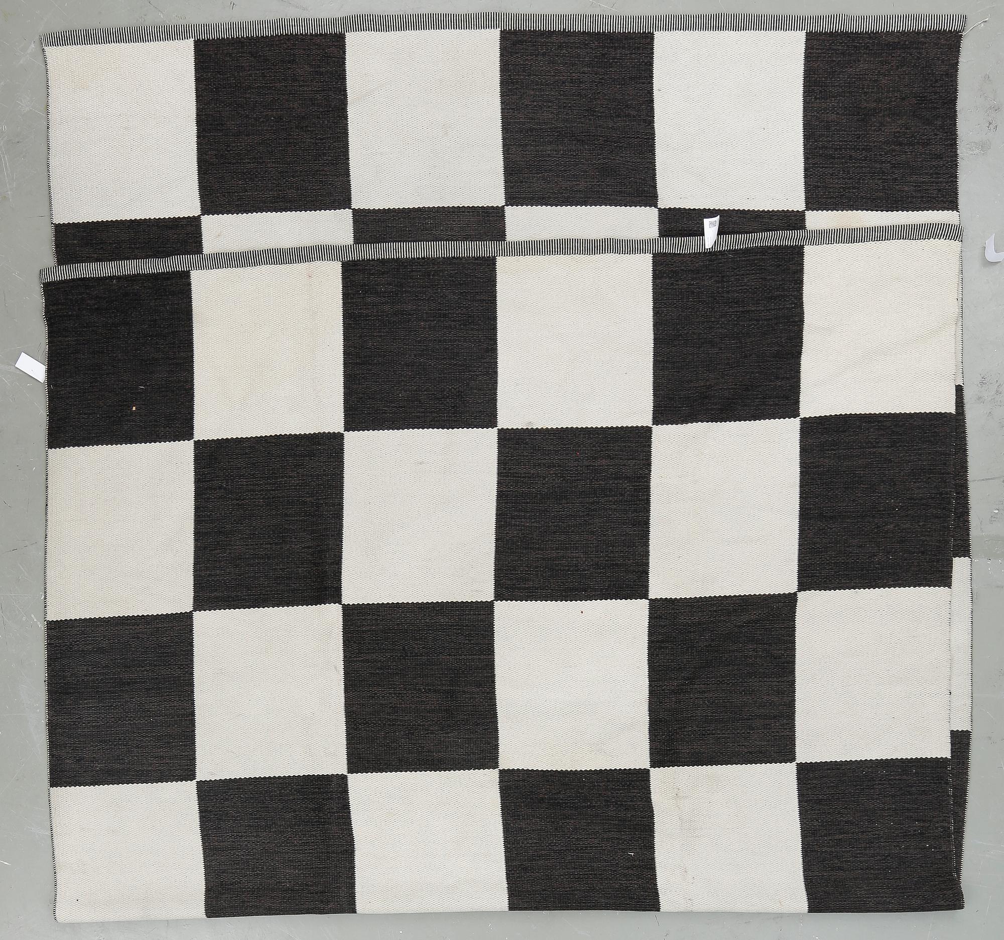 MATTA, Kasthall. Ca 450x260 cm.