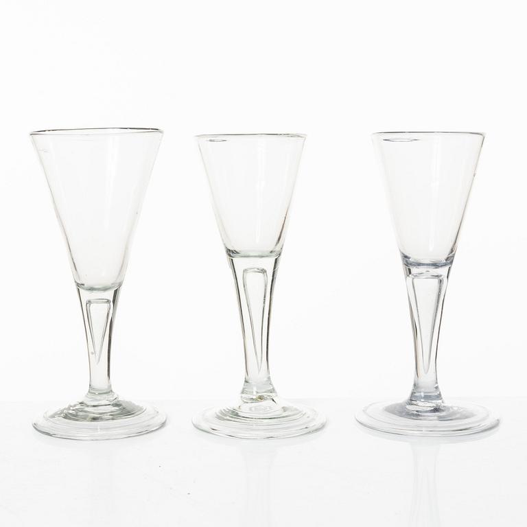 Pointed glasses, similar, 6 pcs, 18th century.