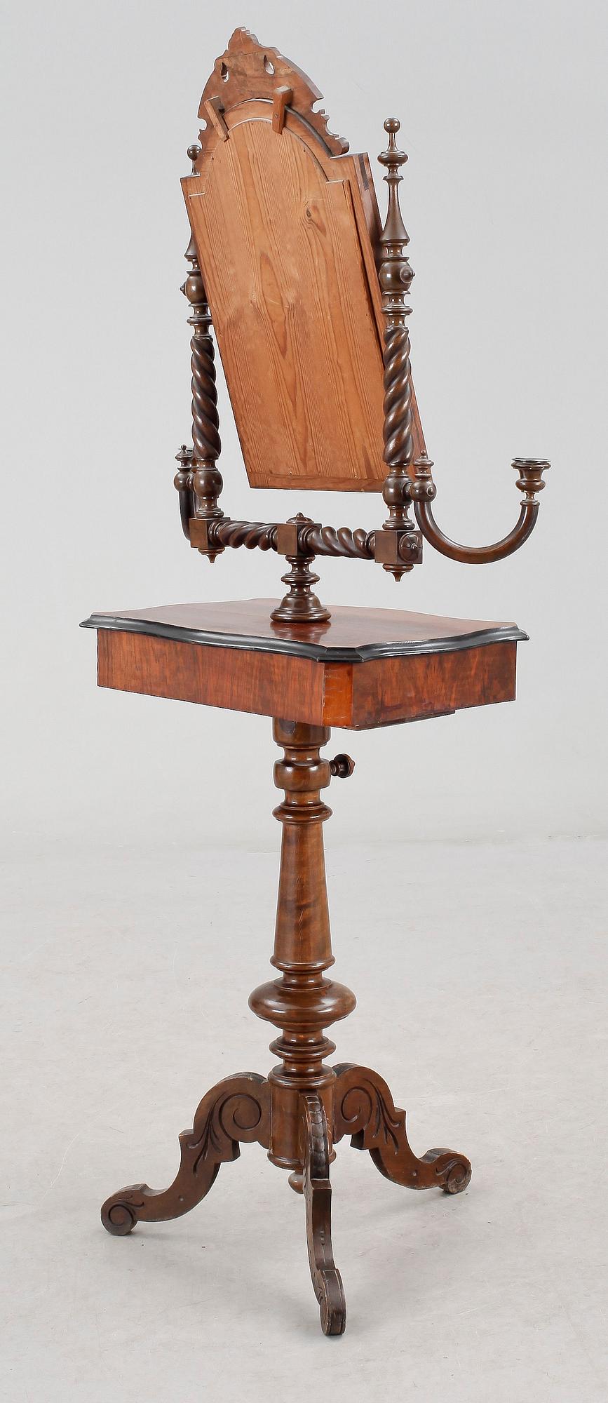 RAKSPEGEL, nyrokoko, 1800-talets andra hälft.