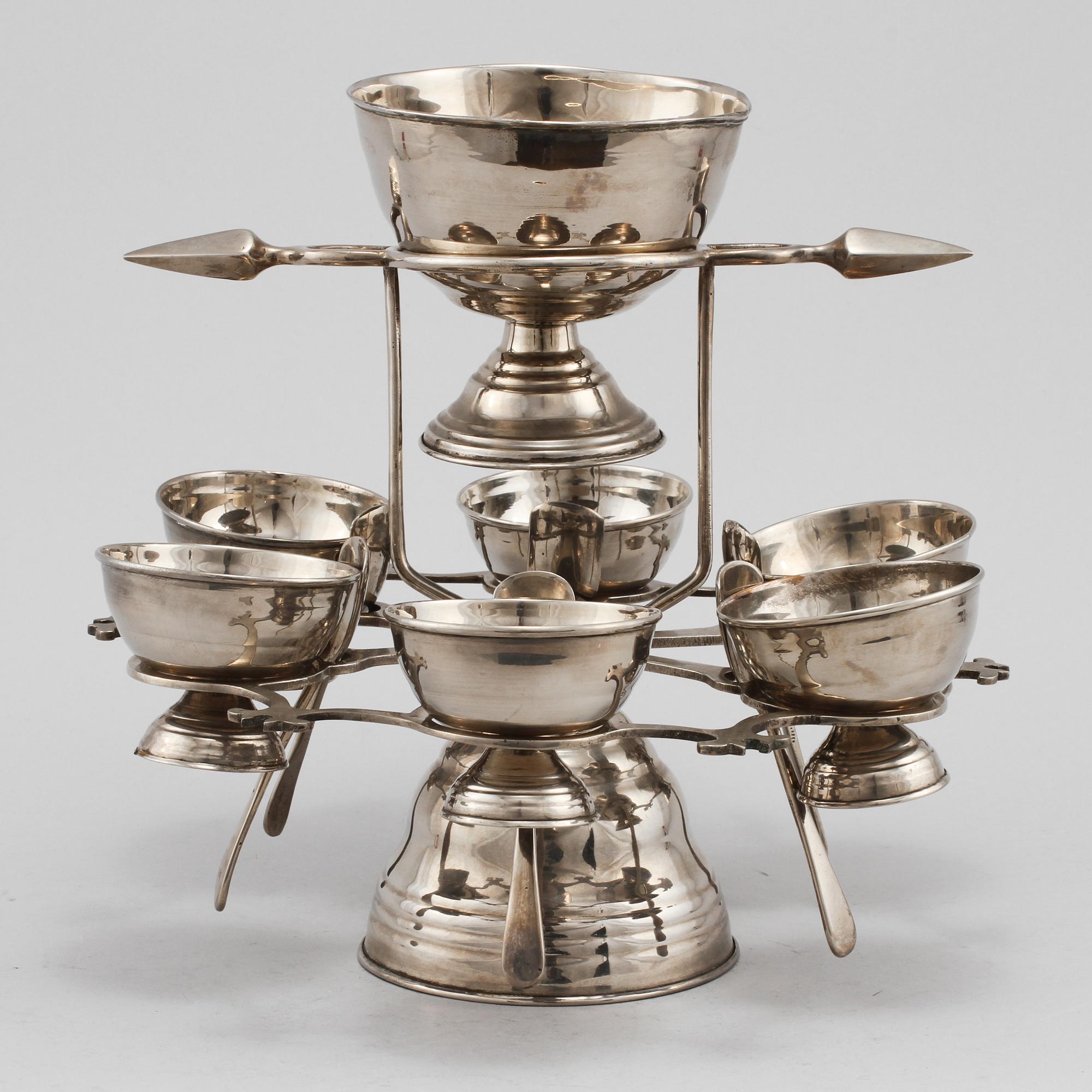 KAVIARSTÄLL, vitmetall, 1900-talets första hälft.