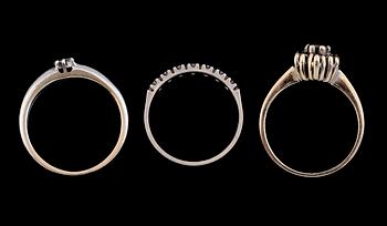 RINGAR, 3 st, 18K vitguld, diamanter. Tot vikt ca 9 g.