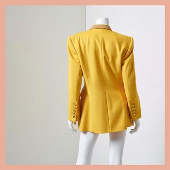 KAVAJ, Escada, storlek 38.