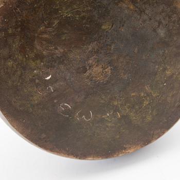 Hugo Elmqvist, vas brons signerad.