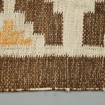 Ingegerd Silow, matto, flat weave, ca 193,5-194,5 x 137-139 cm, signed IS.